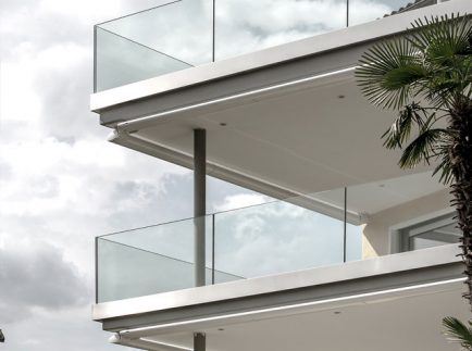 Balkonverglasung aussen Vorschau, Sitzplatzverglasung | SET Glasbau